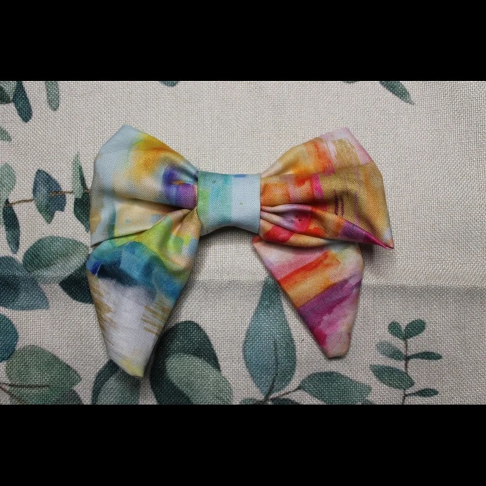 Brushstroke Bow